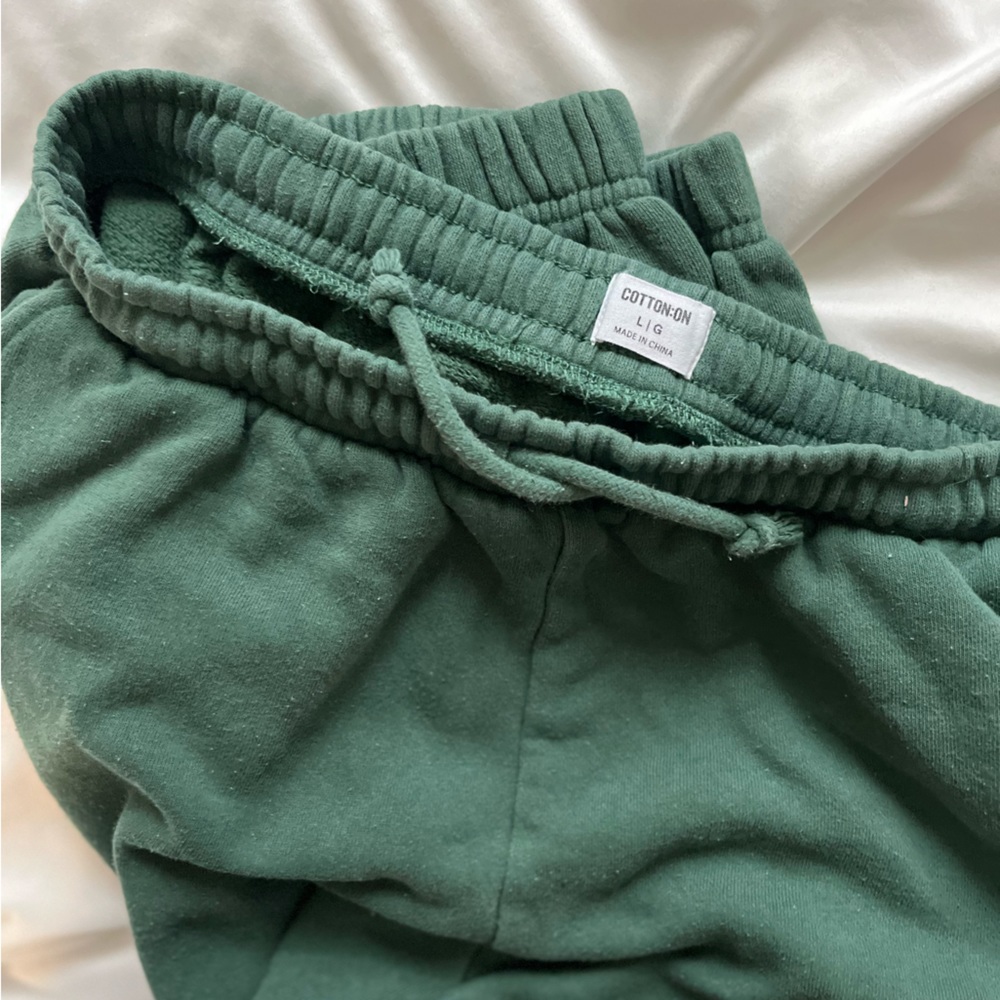 Cotton on sweatpants